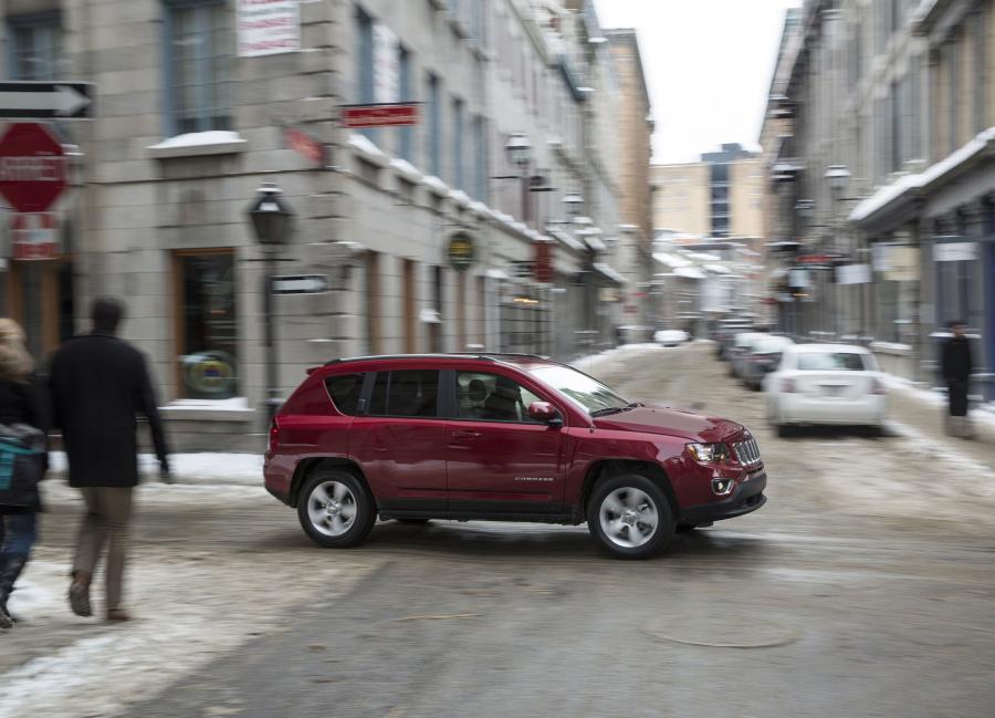  Jeep Compass High Altitude 2015 года  (фото 3 из 3)